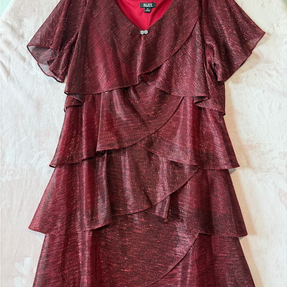 SLNY Burgundy Asymmetrical Layered Dress